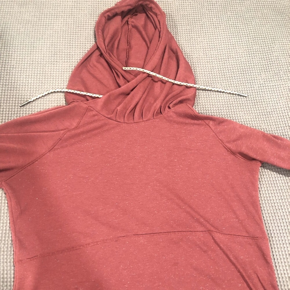 Long sleeve hooded jersey